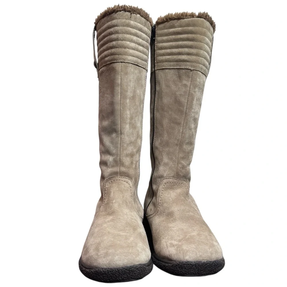 Propet cozy stylish